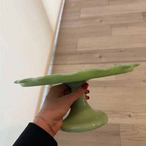 Martha Stewart Highbrook 11” Jadeite Ruffle-Edge Glass Cake Stand - Picture 2 of 4